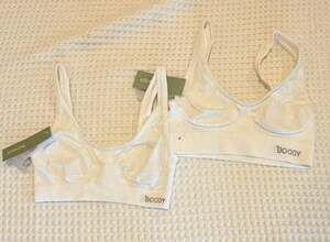Two Pack of Boody Seamfree Crop Bra in White XS NWT
